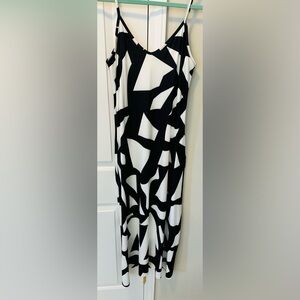 New without tags Maxi dress with pockets.